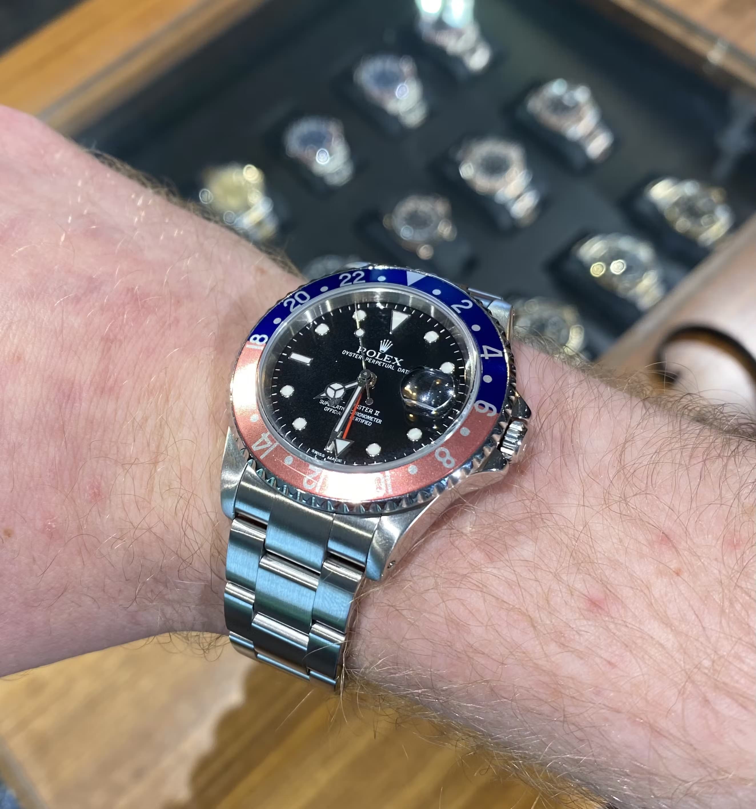 Second-hand watch stores offer a wide range of models to try on