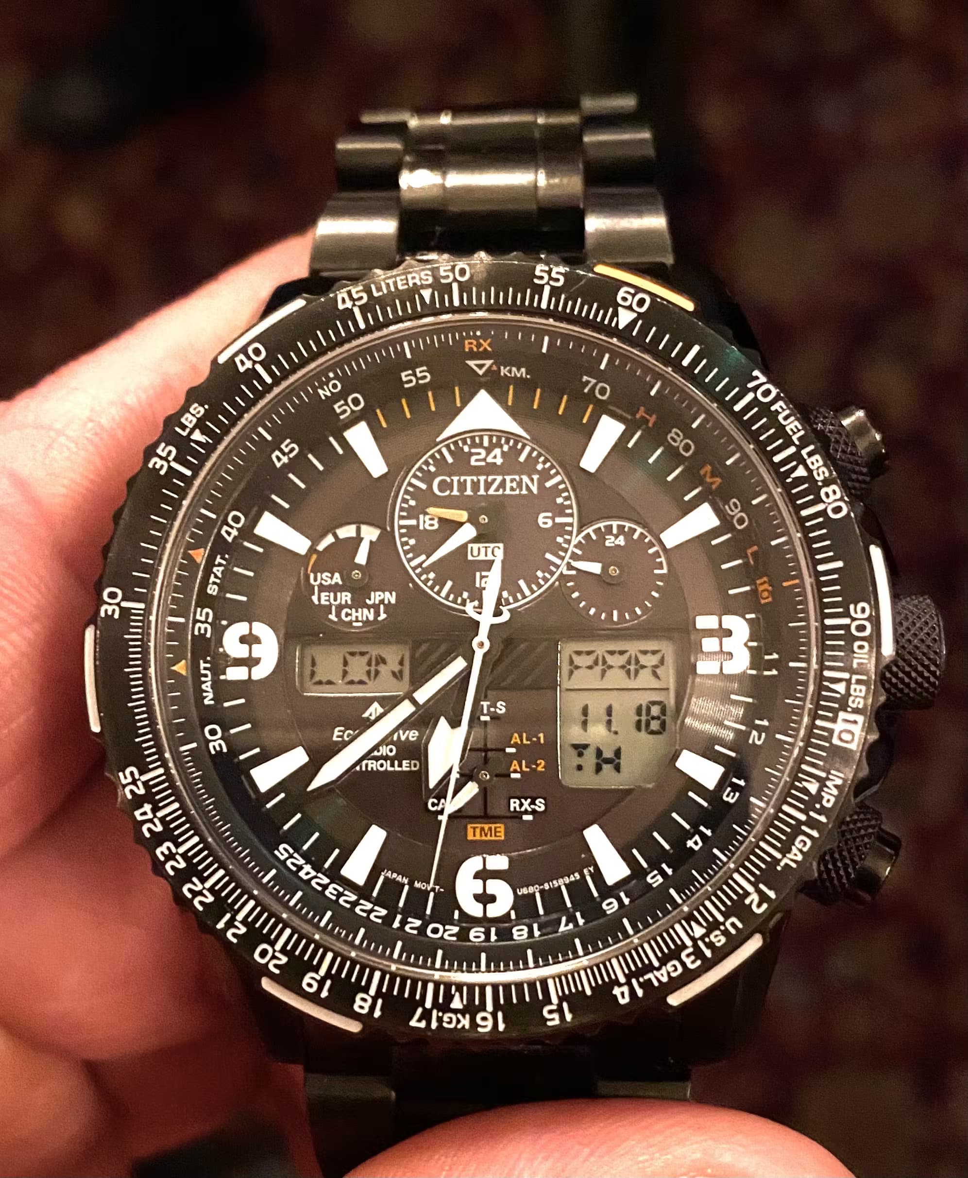 Citizen Promaster Flight Pilot’s Watch showing both analogue and digital flight tracking and route planning tools