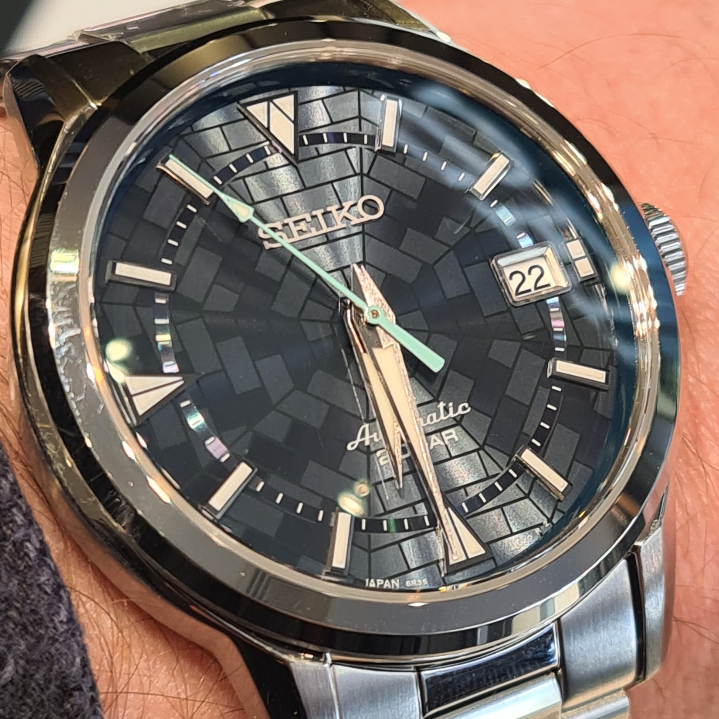 seiko alpinist ginza special eidtion with blue cobblestone inspired dial limited edition